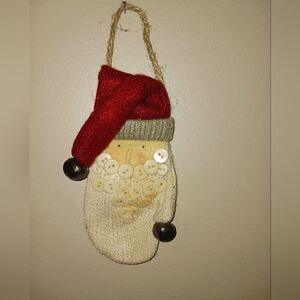 Really cute primitive hanging santa decor